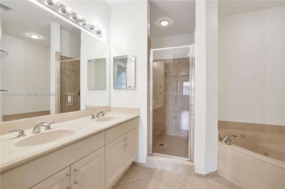 For Sale: $649,111 (3 beds, 2 baths, 1560 Square Feet)