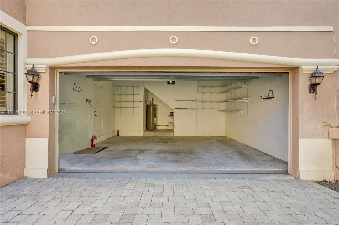 For Sale: $649,111 (3 beds, 2 baths, 1560 Square Feet)