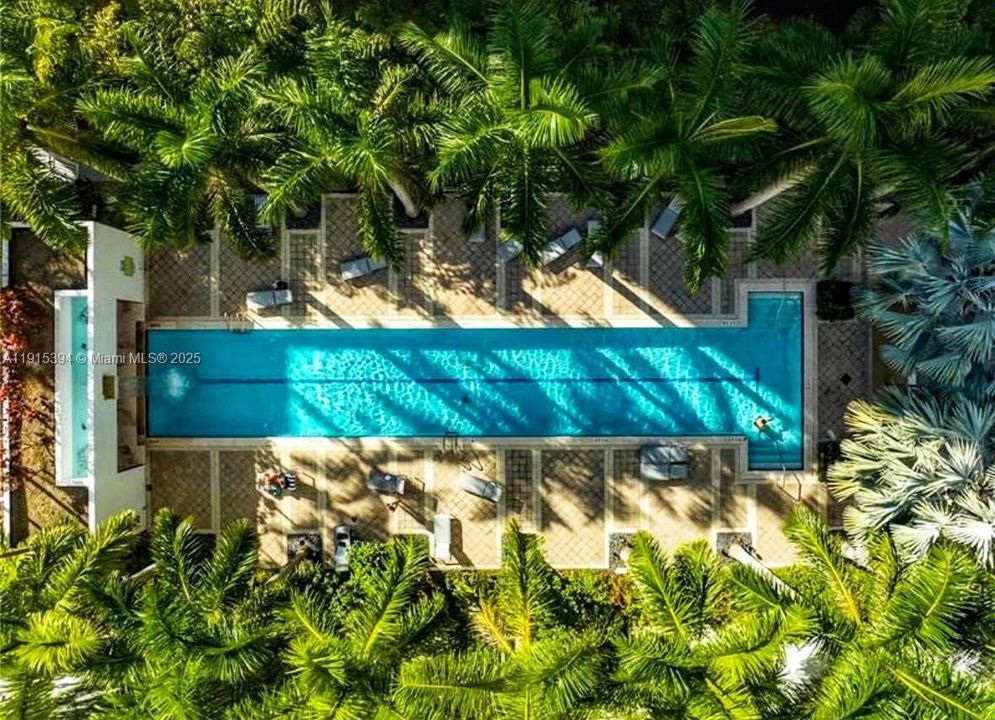 待售: $339,500 (1 贝兹, 1 浴室, 620 平方英尺)