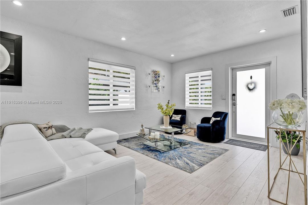 For Sale: $950,000 (3 beds, 2 baths, 1857 Square Feet)