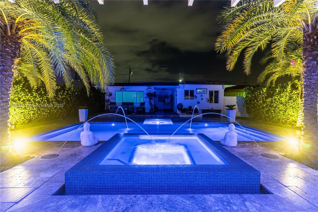 For Sale: $950,000 (3 beds, 2 baths, 1857 Square Feet)