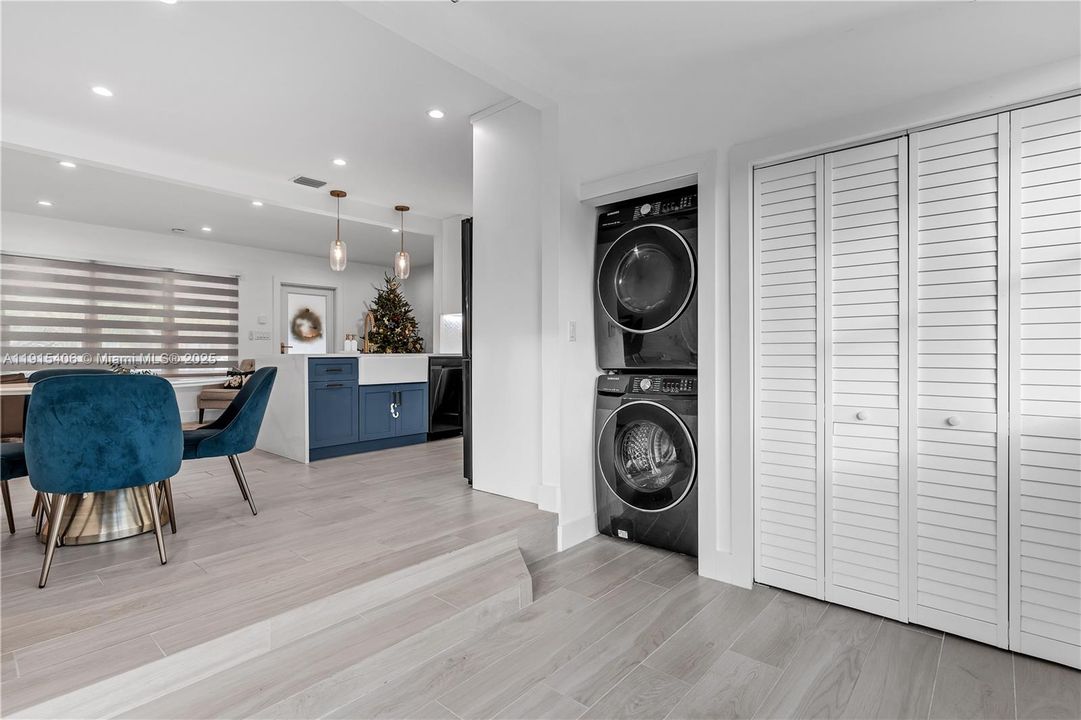 For Rent: $4,500 (3 beds, 2 baths, 1254 Square Feet)