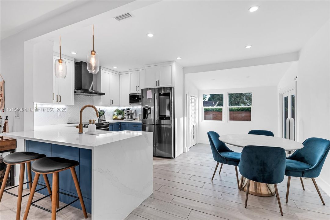 For Rent: $4,500 (3 beds, 2 baths, 1254 Square Feet)