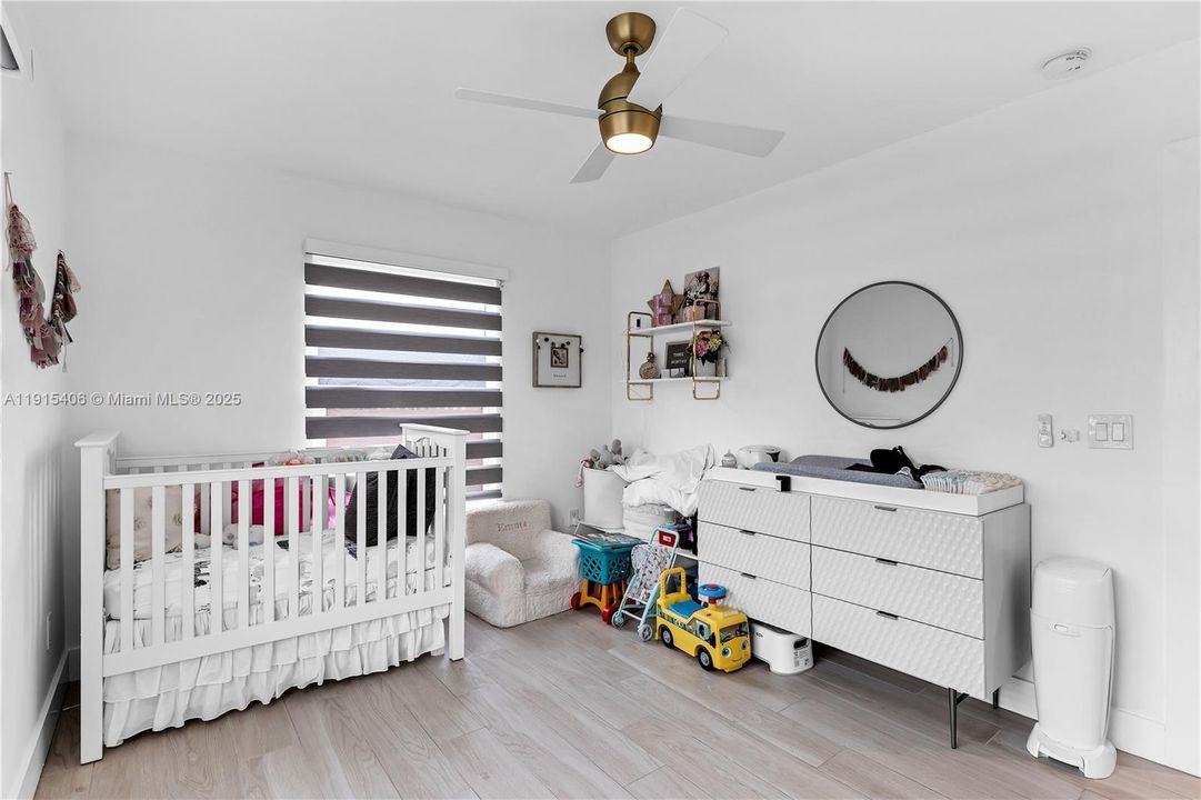 For Rent: $4,500 (3 beds, 2 baths, 1254 Square Feet)