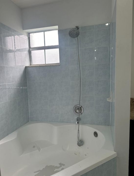 For Rent: $1,800 (1 beds, 1 baths, 0 Square Feet)