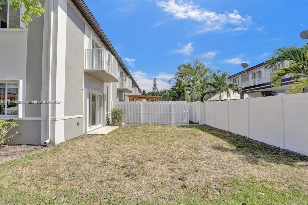 En Venta: $499,900 (3 camas, 2 baños, 1508 Pies cuadrados)