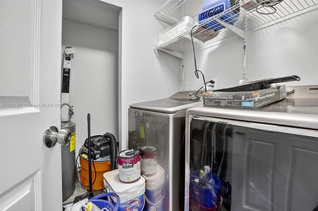 待售: $289,900 (2 贝兹, 2 浴室, 1470 平方英尺)