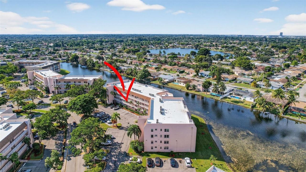 待售: $289,900 (2 贝兹, 2 浴室, 1470 平方英尺)