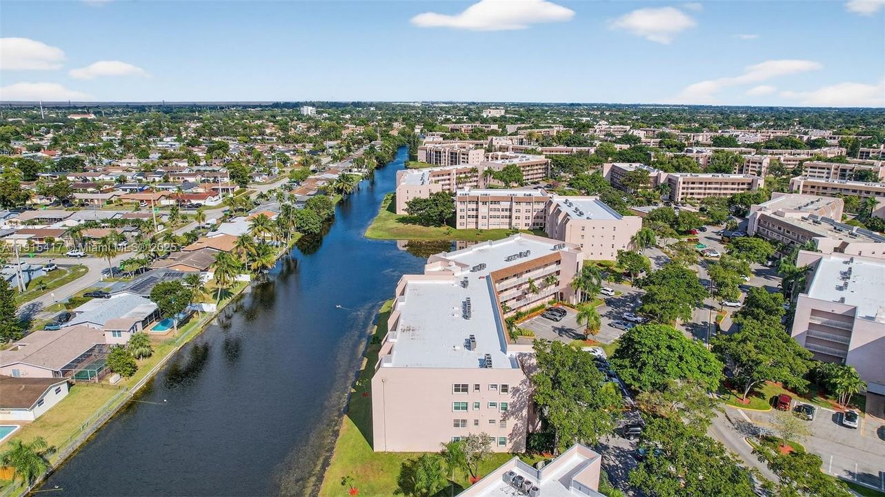 待售: $289,900 (2 贝兹, 2 浴室, 1470 平方英尺)