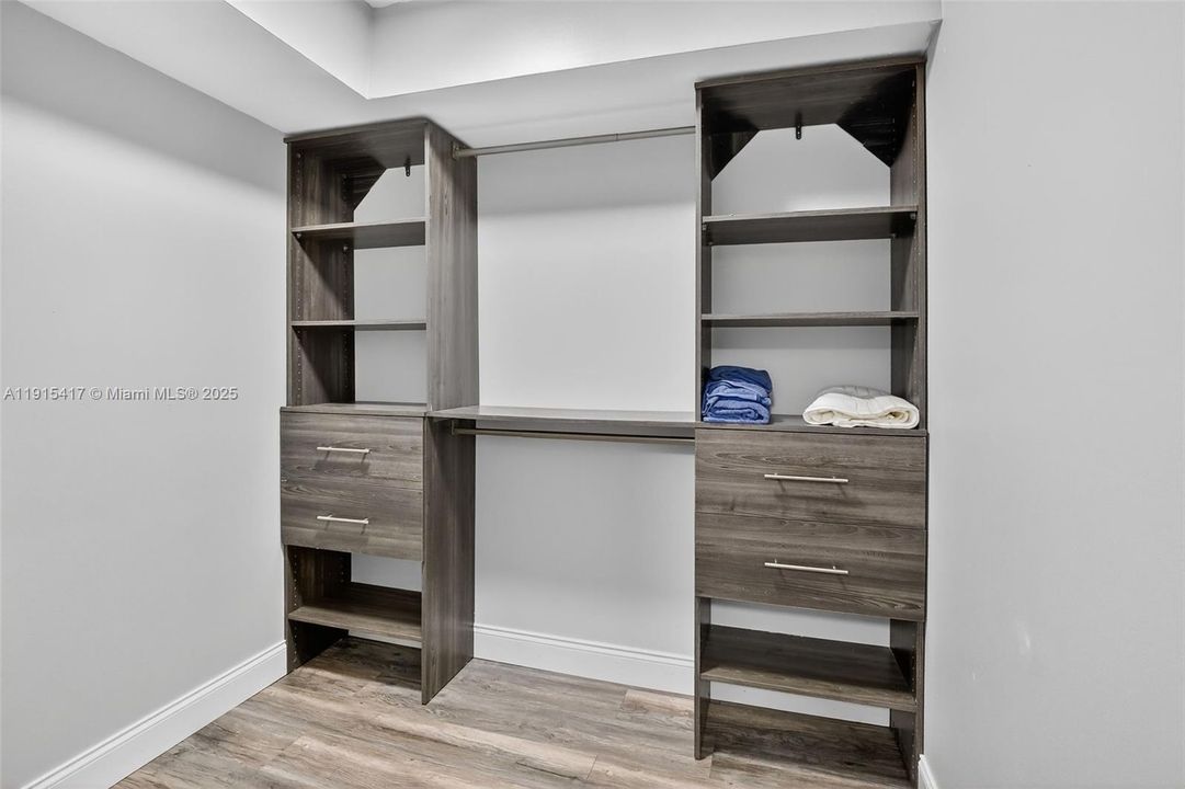 待售: $289,900 (2 贝兹, 2 浴室, 1470 平方英尺)