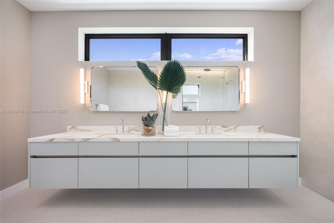 For Sale: $2,175,000 (3 beds, 3 baths, 2885 Square Feet)