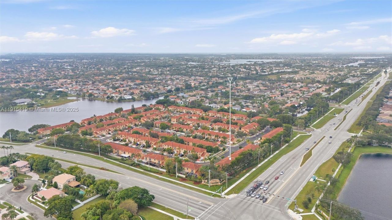 For Rent: $3,350 (3 beds, 3 baths, 1230 Square Feet)