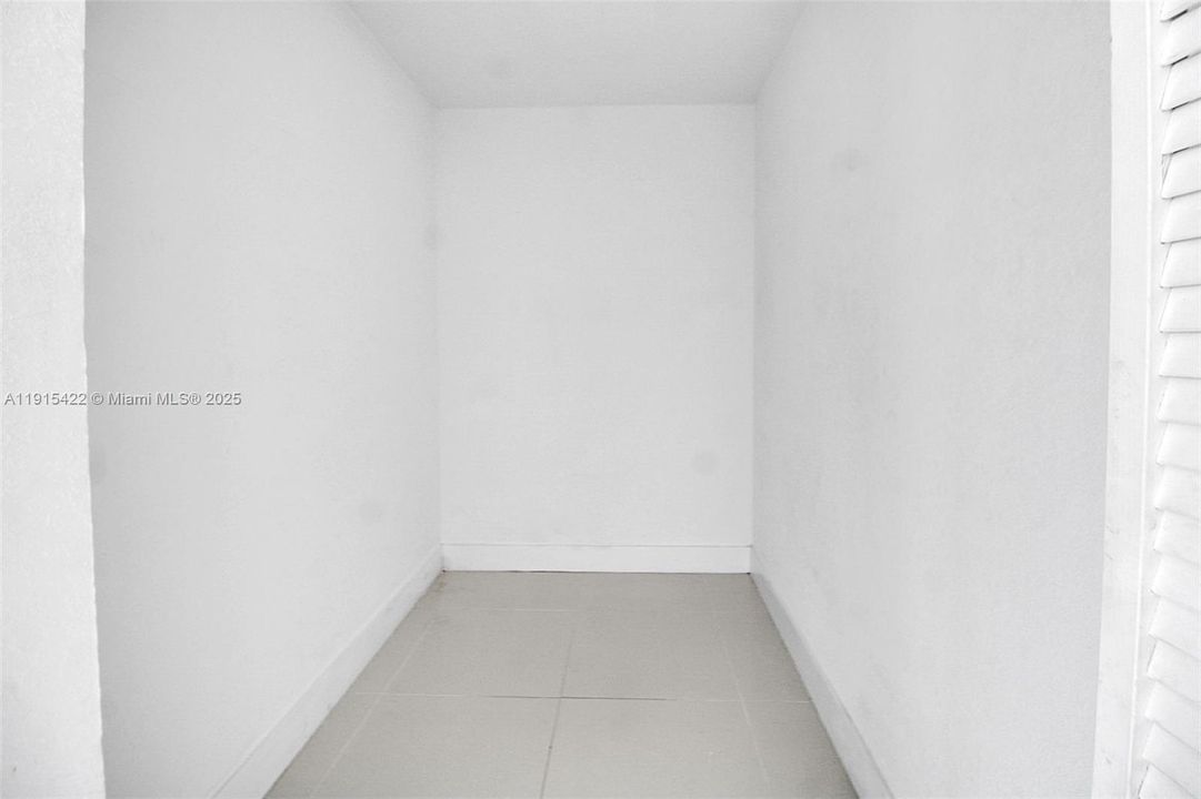 En Venta: $420,000 (4 camas, 3 baños, 1398 Pies cuadrados)