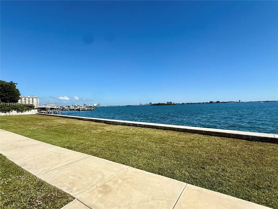 待售: $265,000 (2 贝兹, 2 浴室, 1154 平方英尺)