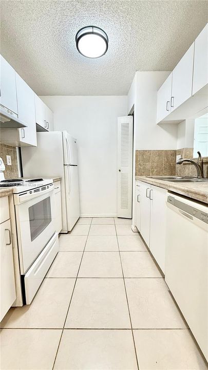 В аренду: $1,750 (1 спален, 1 ванн, 676 Квадратных фут)