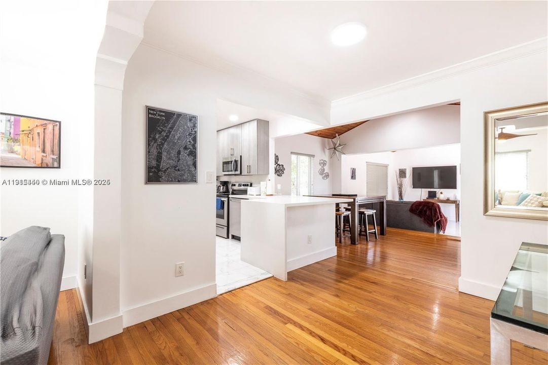 For Sale: $1,299,999 (5 beds, 3 baths, 2150 Square Feet)