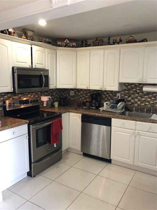 En Venta: $128,000 (1 camas, 1 baños, 766 Pies cuadrados)