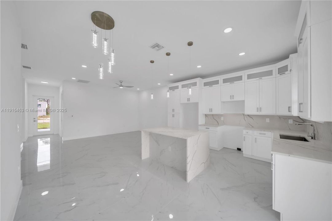 En Venta: $519,900 (0 camas, 0 baños, 0 Pies cuadrados)