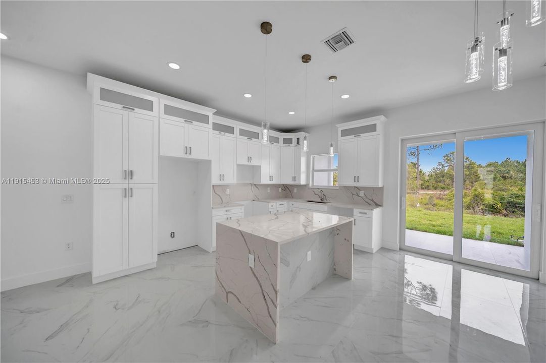 En Venta: $519,900 (0 camas, 0 baños, 0 Pies cuadrados)