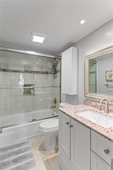 For Sale: $179,900 (1 beds, 1 baths, 900 Square Feet)