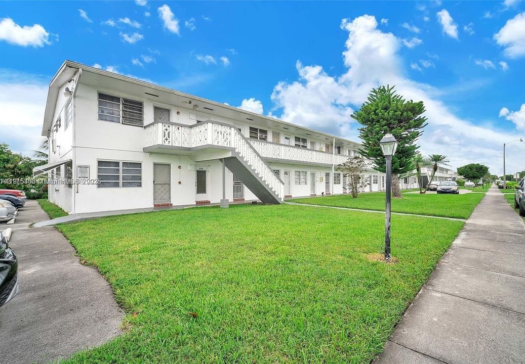 En Venta: $180,000 (1 camas, 1 baños, 715 Pies cuadrados)