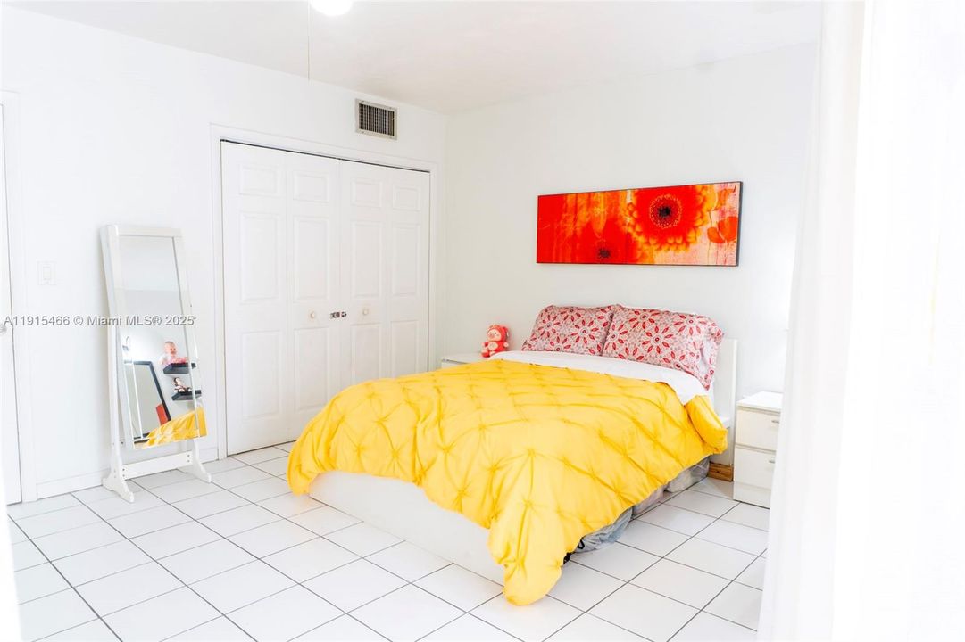 En Venta: $180,000 (1 camas, 1 baños, 715 Pies cuadrados)