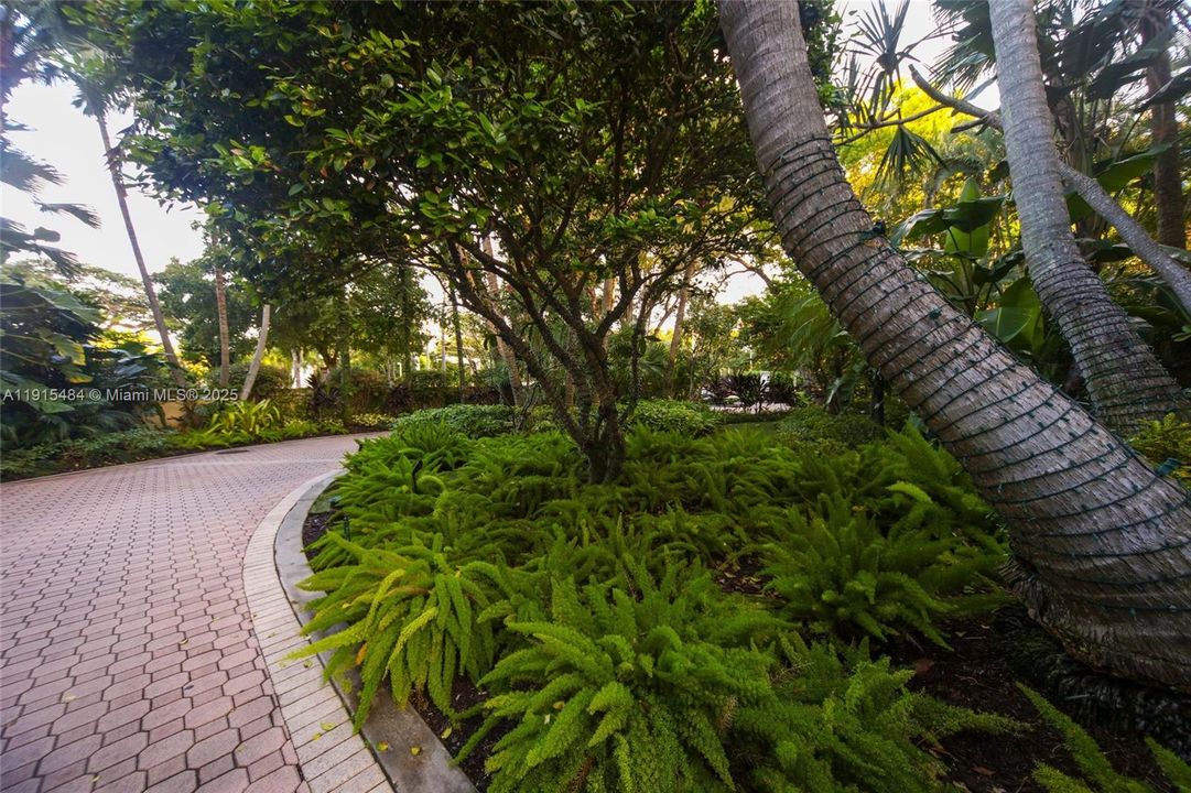 For Rent: $14,400 (2 beds, 2 baths, 2070 Square Feet)