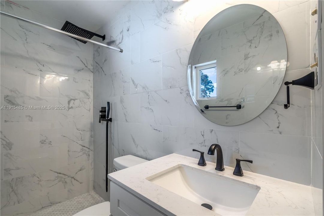 For Sale: $505,000 (4 beds, 2 baths, 1631 Square Feet)