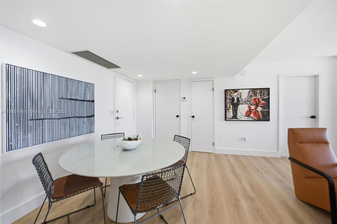 For Rent: $8,500 (2 beds, 2 baths, 1224 Square Feet)