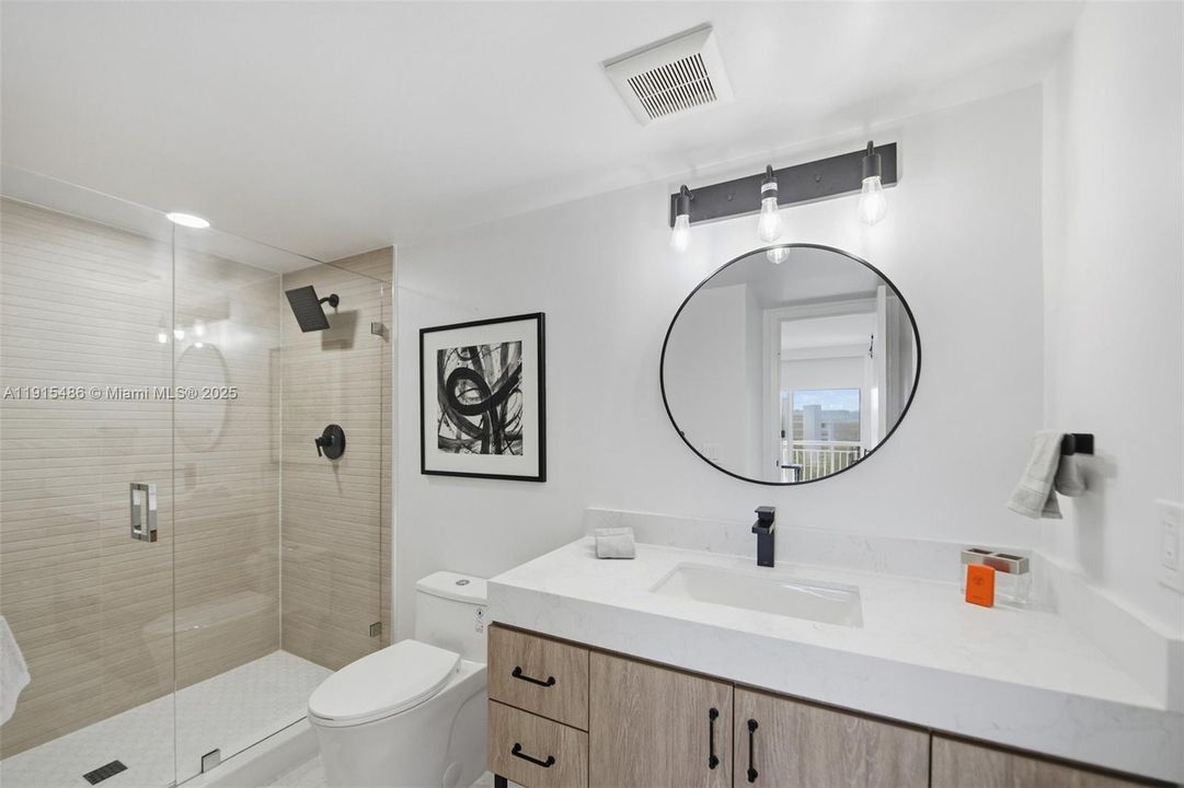 For Rent: $8,500 (2 beds, 2 baths, 1224 Square Feet)