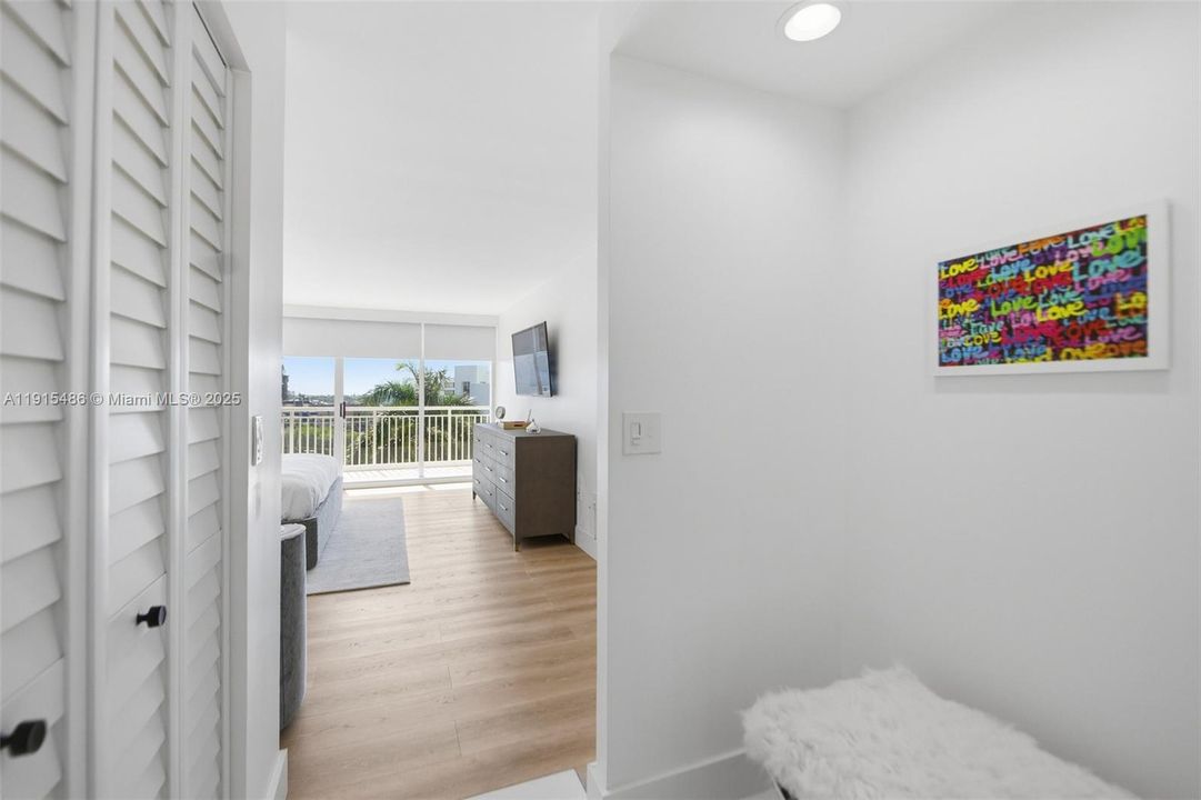 For Rent: $8,500 (2 beds, 2 baths, 1224 Square Feet)