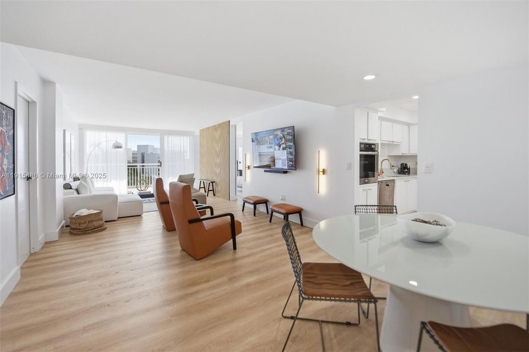 For Rent: $8,500 (2 beds, 2 baths, 1224 Square Feet)