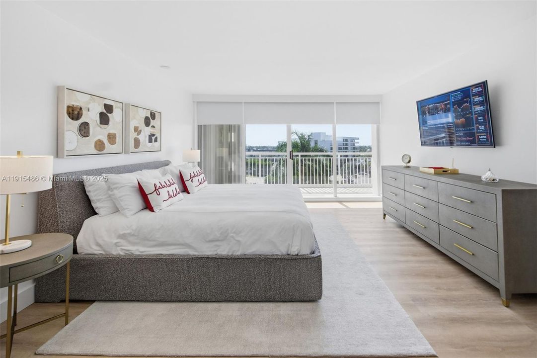 For Rent: $8,500 (2 beds, 2 baths, 1224 Square Feet)