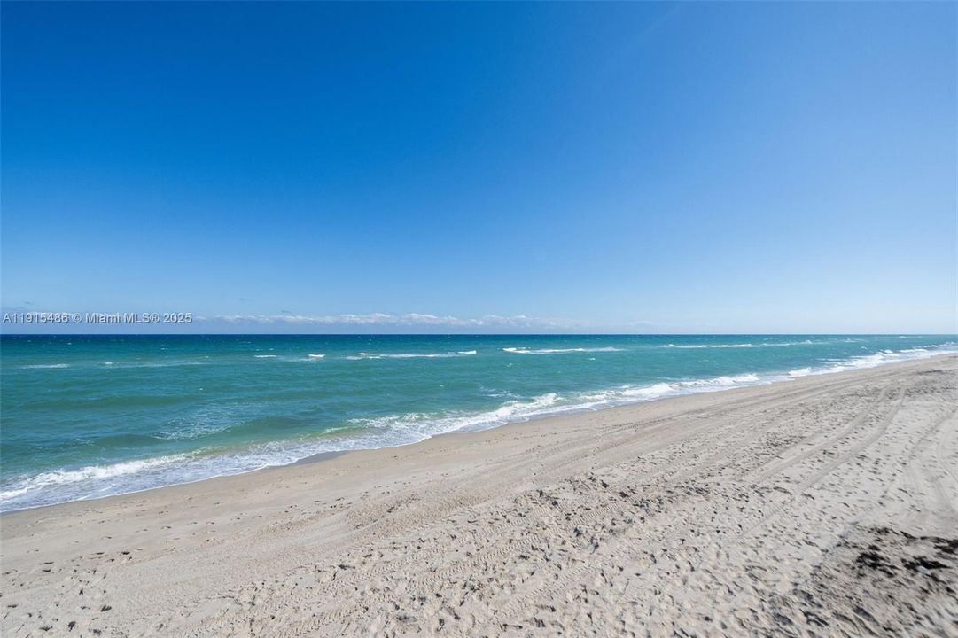 For Rent: $8,500 (2 beds, 2 baths, 1224 Square Feet)