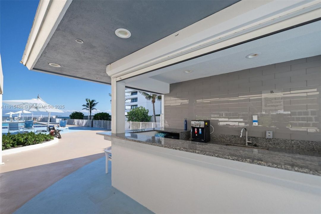 For Rent: $8,500 (2 beds, 2 baths, 1224 Square Feet)