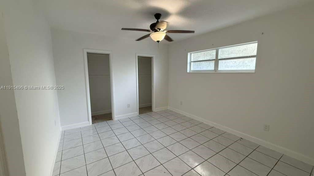 For Rent: $3,200 (3 beds, 3 baths, 3253 Square Feet)