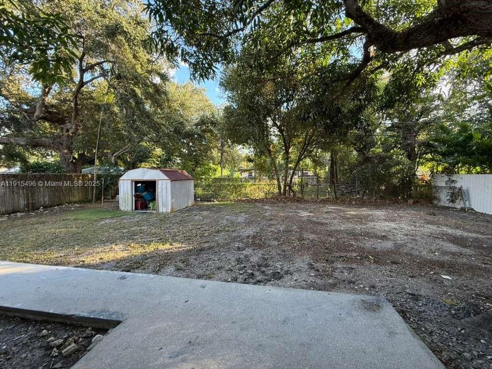 For Rent: $3,200 (3 beds, 3 baths, 3253 Square Feet)