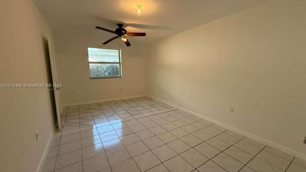 For Rent: $3,200 (3 beds, 3 baths, 3253 Square Feet)