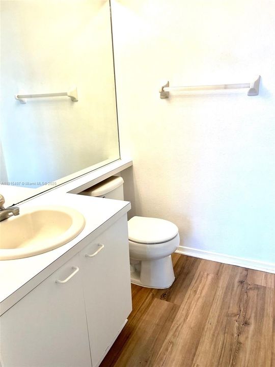 En Venta: $329,500 (2 camas, 2 baños, 1110 Pies cuadrados)