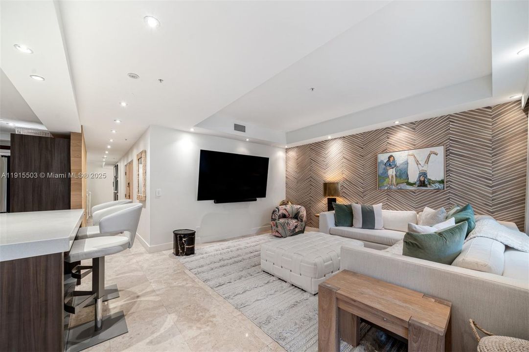 На продажу: $2,550,000 (3 спален, 3 ванн, 2640 Квадратных фут)