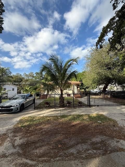 En Venta: $750,000 (0 camas, 0 baños, 2000 Pies cuadrados)