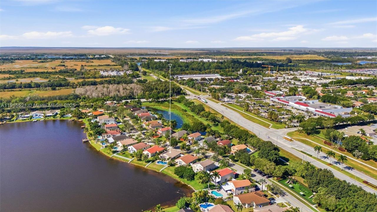 待售: $795,000 (3 贝兹, 2 浴室, 1648 平方英尺)