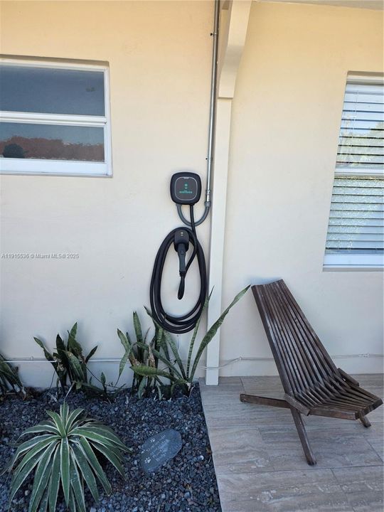 EV Charger private Driveway
