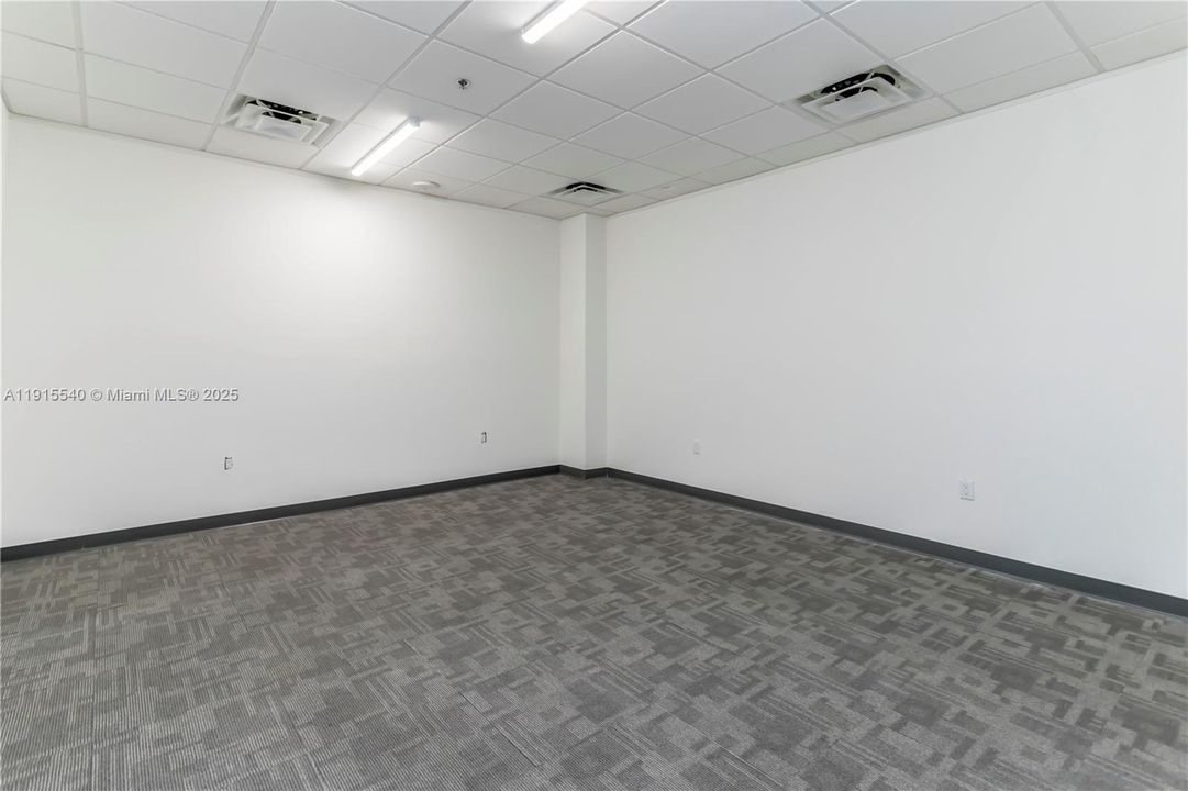 For Rent: $750 (0 beds, 0 baths, 0 Square Feet)