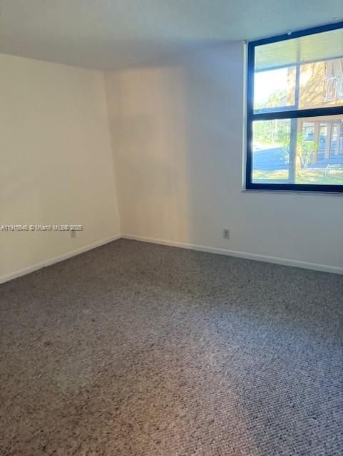 En Venta: $275,000 (2 camas, 2 baños, 1130 Pies cuadrados)