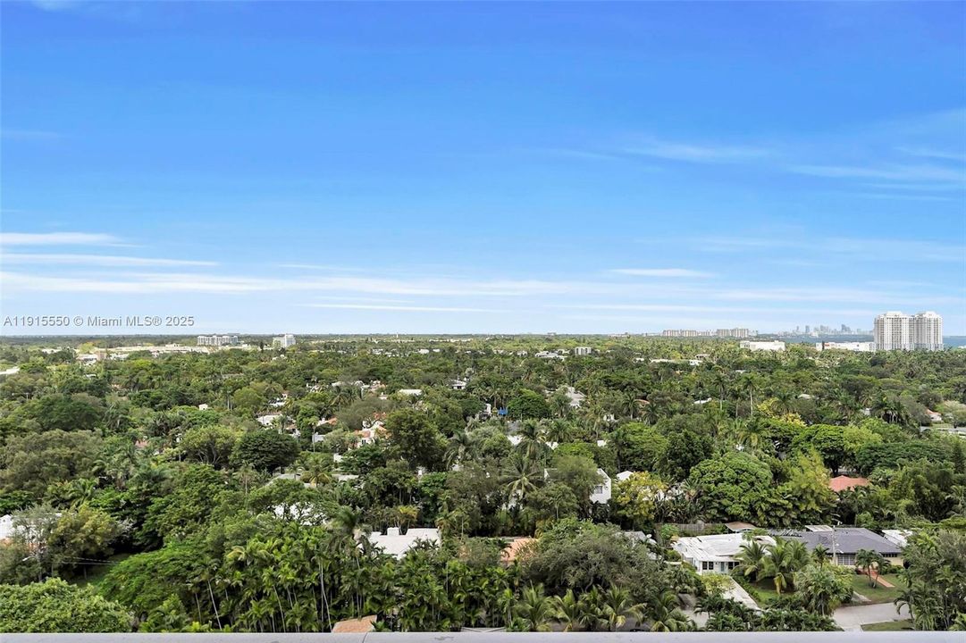 Недавно арендовано: $2,850 (2 спален, 2 ванн, 1219 Квадратных фут)