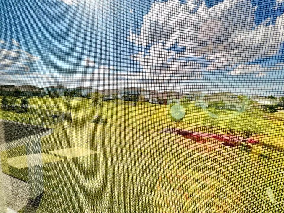 For Rent: $4,500 (5 beds, 4 baths, 3357 Square Feet)