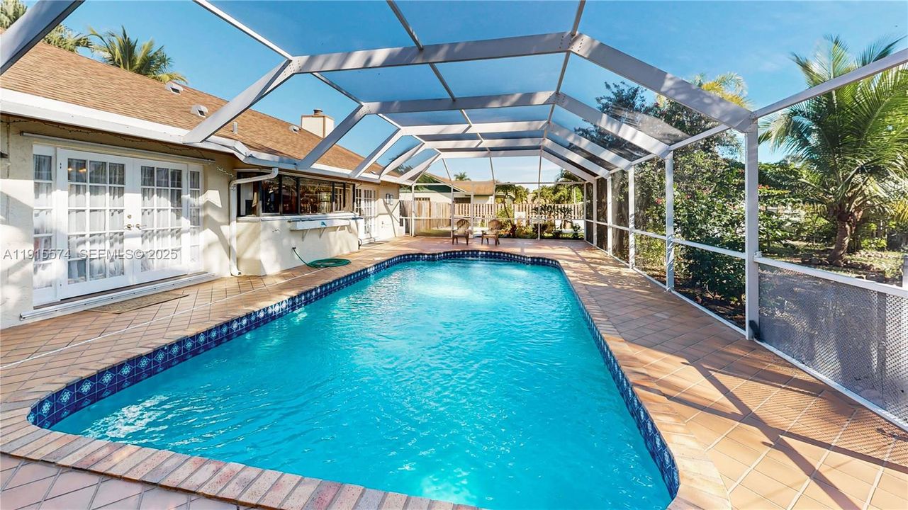 На продажу: $765,000 (4 спален, 2 ванн, 2240 Квадратных фут)