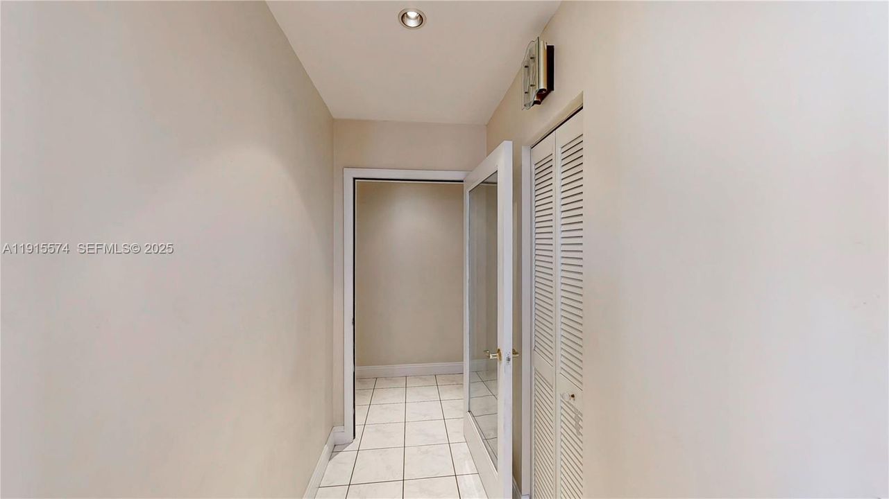 На продажу: $765,000 (4 спален, 2 ванн, 2240 Квадратных фут)