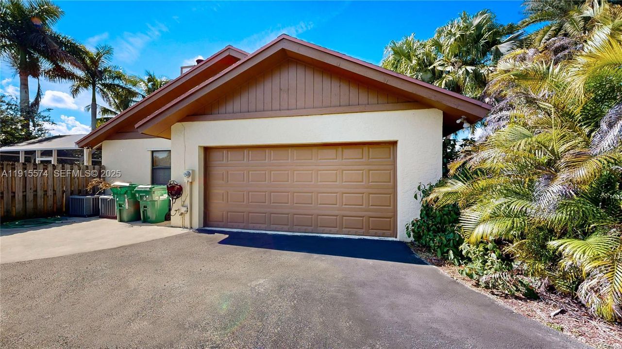 На продажу: $765,000 (4 спален, 2 ванн, 2240 Квадратных фут)